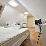 Palmy Apartmanhouse Apartamento Maglod