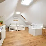Palmy Apartmanhouse Maglod