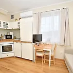 Palmy Apartmanhouse Apartamento Maglod
