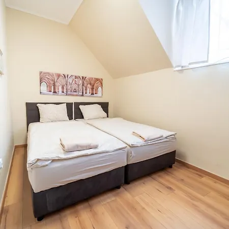 Palmy Apartmanhouse