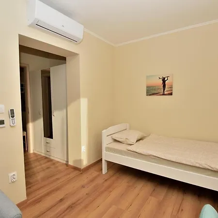Palmy Apartmanhouse *