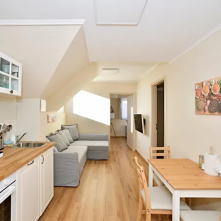 Palmy Apartmanhouse * Maglod