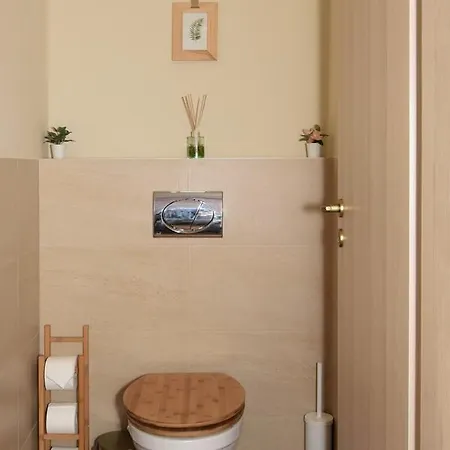 Palmy Apartmanhouse Maglod