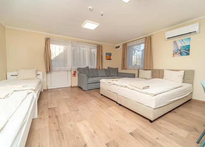 Palmy Apartmanhouse * Maglod